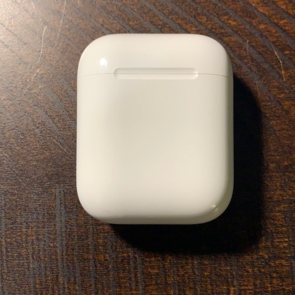 Like new AirPods (1st gen)